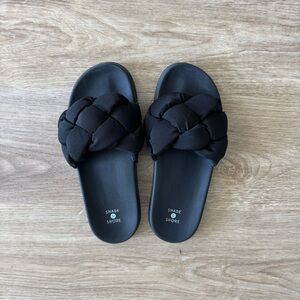 Shade & Shore Black Woven Slide Sandals